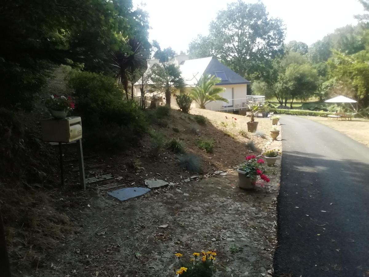 La Maison Au Bord De L'Eau Plouigneau Esterno foto